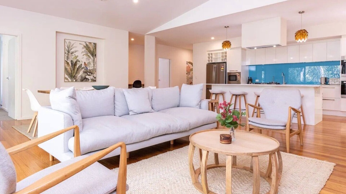 Smiths Lake House | Kailani Spacious and Stylish at Smith's Lake