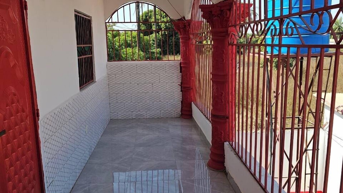 Sanyang House | Kaira kunda