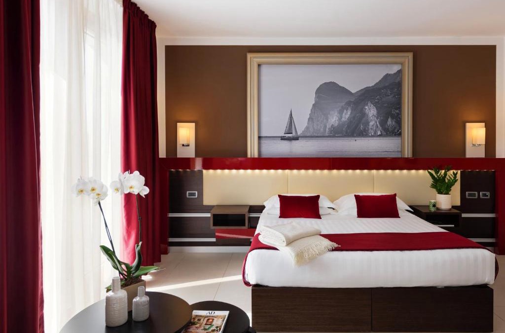 Cavalcaselle Hotel | Kairos Garda Hotel