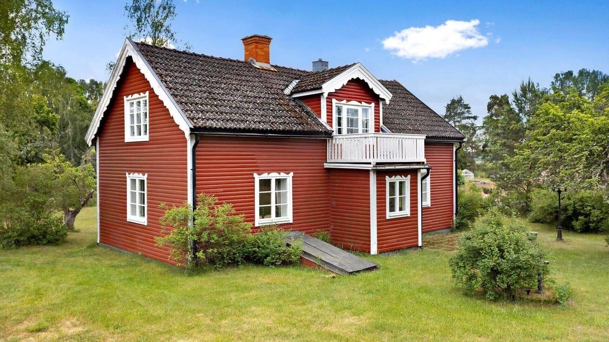 Hultsfred Municipality House | KAL472 Målilla - Virserumsvägen 28