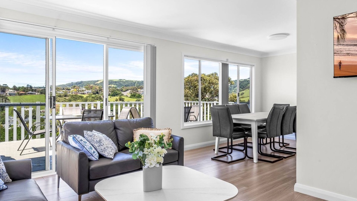 Kiama House | Kaleula Spacious Beach House