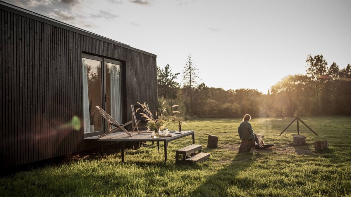 Wuustwezel House | Kalmdown Cabin - Off Grid Tiny House Antwerp