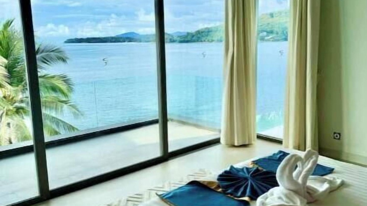 Kamala Villa | Kamala Beach Front Sea View 6 Bedroom Villa