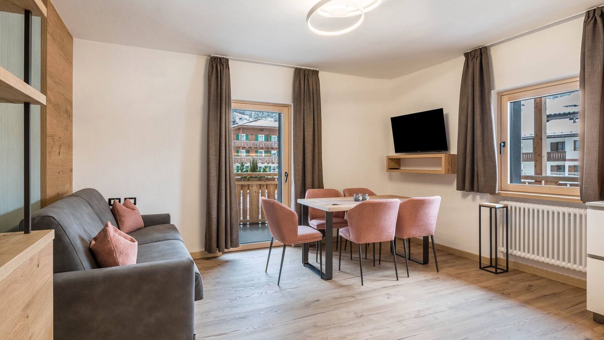 Campitello di Fassa Apartment | Kamerloy Apartments - D with Mountain View, Wi-Fi, Balcony and Garden
