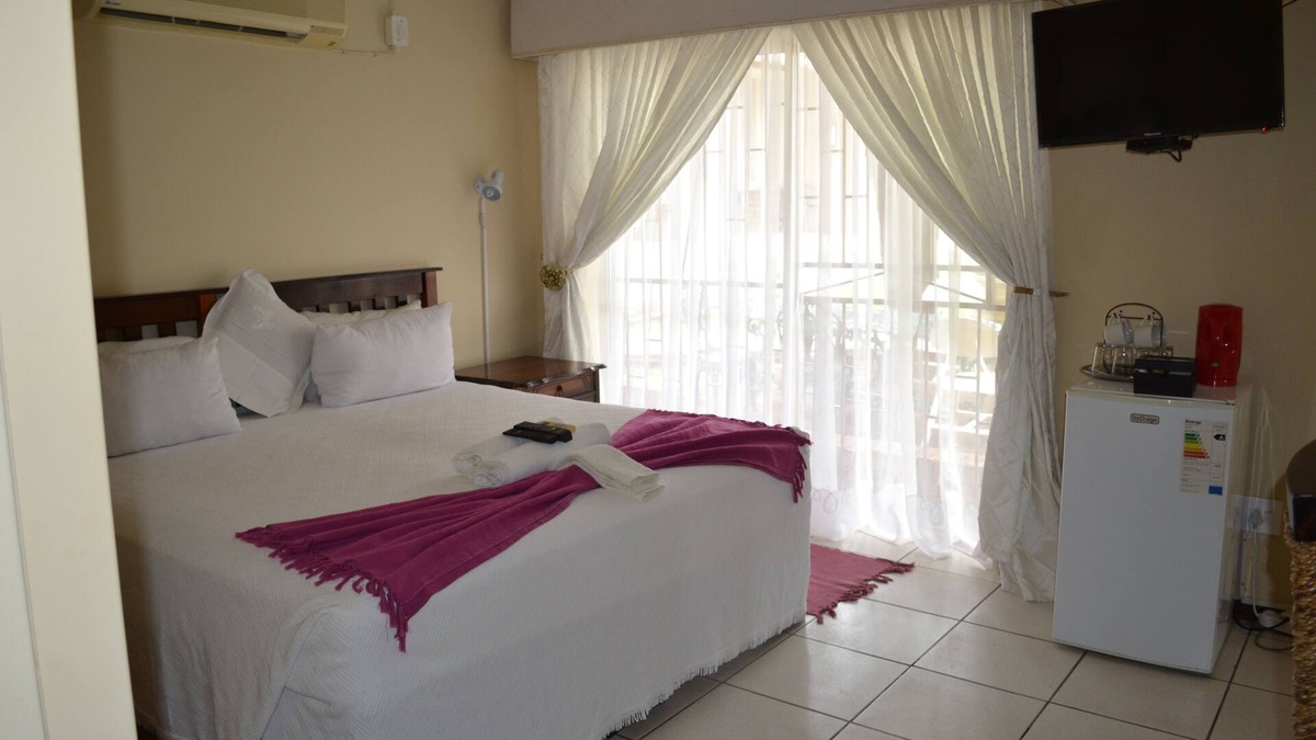 Moses Kotane House | Kamogelo Guest House