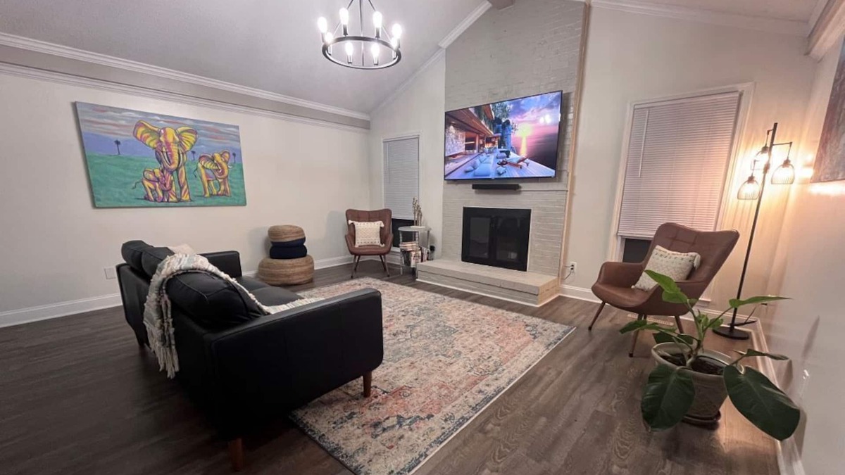 Kannapolis House | Kannapolis Wonderland- Relaxing and Tranquil