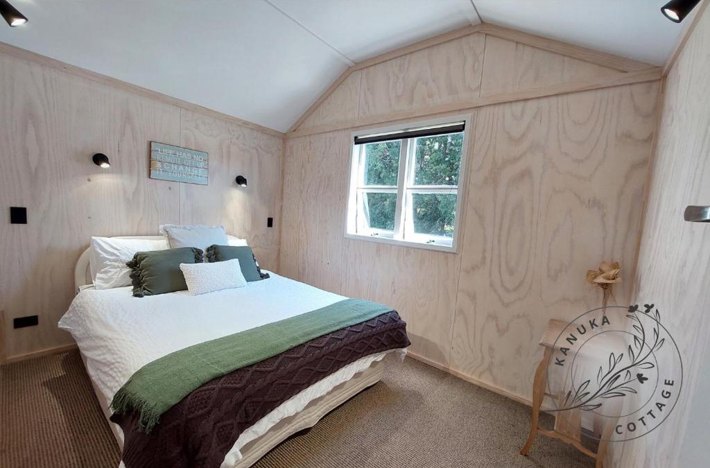 Cooks Beach House | Kanuka Cottage