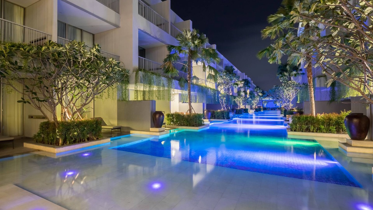Petitenget Hotel | Kanvaz Village Resort Seminyak