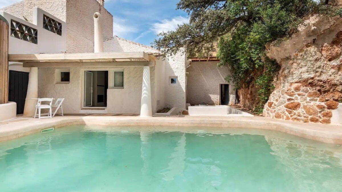 Alora Apartment | Kaolin Rocabella Apartment with Private Sandy Pool