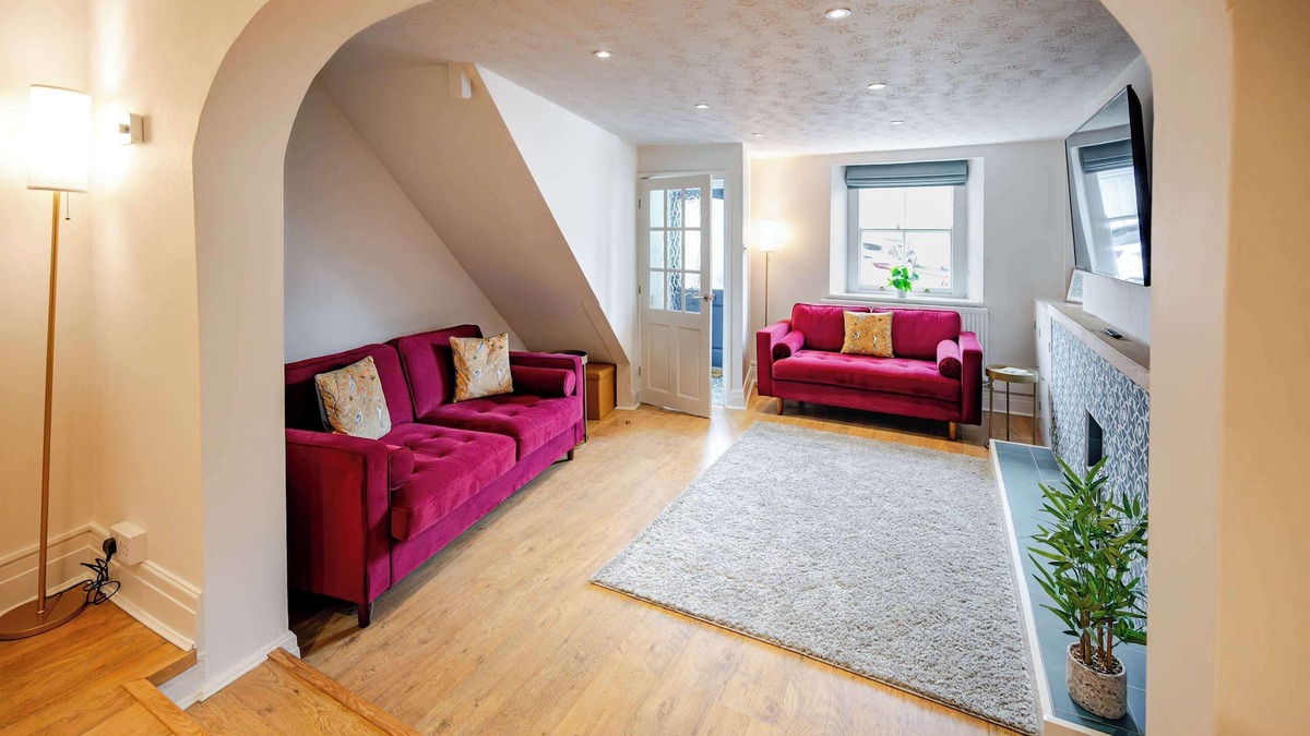 St Austell House | Kaolin: Splendid Cornwall Home by STAE-Homes