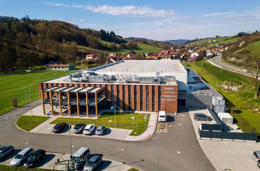 Lhota u Vsetina Hotel | Kapka resort