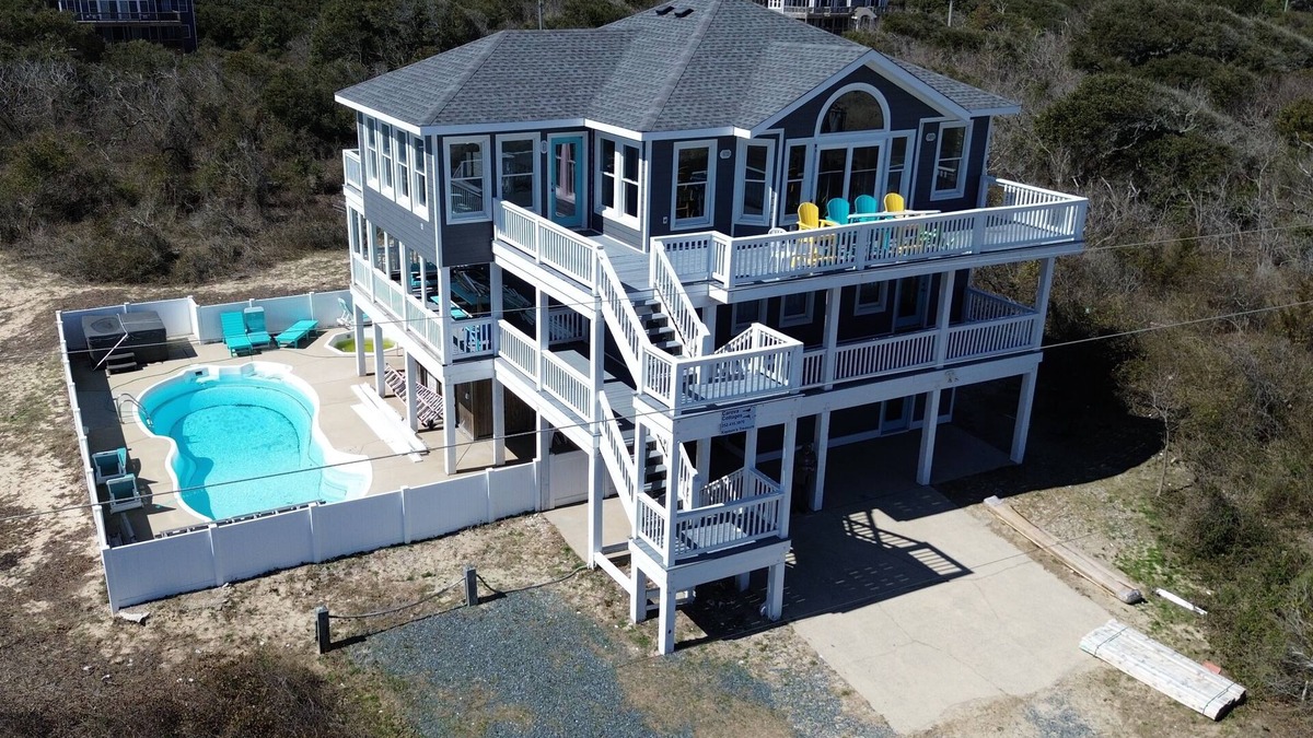 Carova Beach House | Kaptain's Treasure Pool/Hot tub Game room with Kitchenette 4x4 Beach