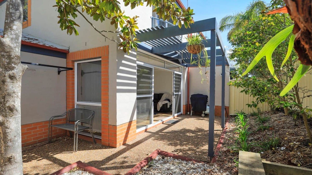 Huskisson House | Karbo Kastle - FREE WI-FI
