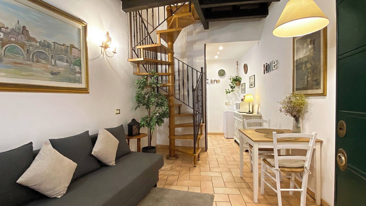 Rione V Ponte Apartment | Karma House Deluxe Navona