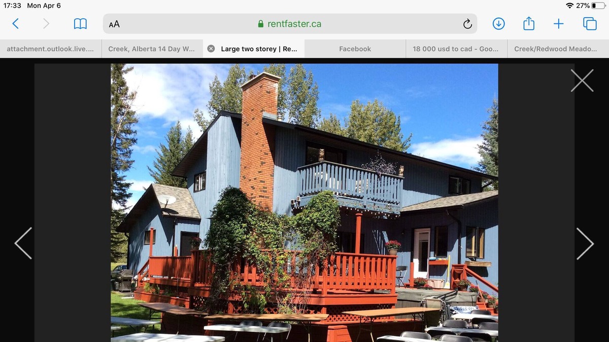 Redwood Meadows House | KarMik Sport Health & Wellness Retreat in King Redwood Suite