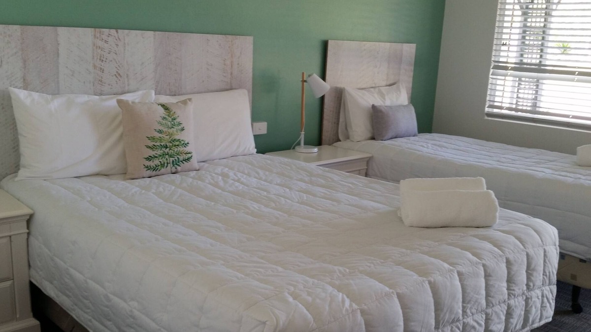 Karuah Hotel | Karuah Gardens Motel