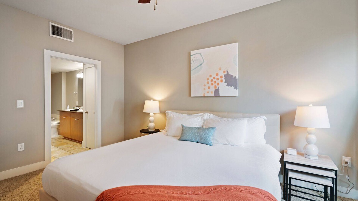 Legacy Park Apartment | Kasa | Inviting 2BD + Amenity Access | Plano