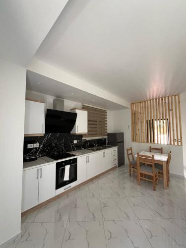 Qender Apartment | Kasi Apartment