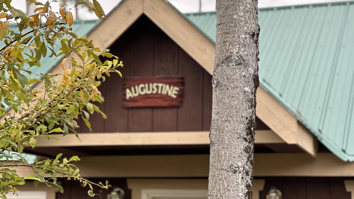 Cohoe Cabin | Kasilof King Cabins - Augustine Cabin
