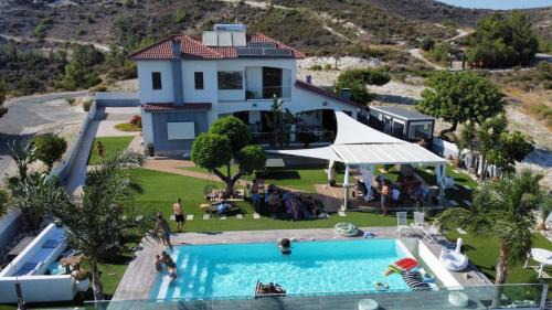 Pano Lefkara House | Kasparis View Residence