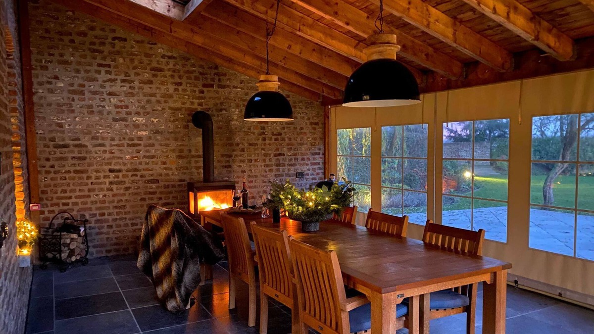Baarlo House | Kasteelhoeve d'Erp - Luxurious holiday home surrounded by a moat