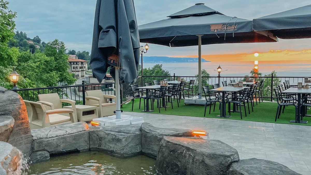 Surmene Hotel | Kastel Konak Hotel