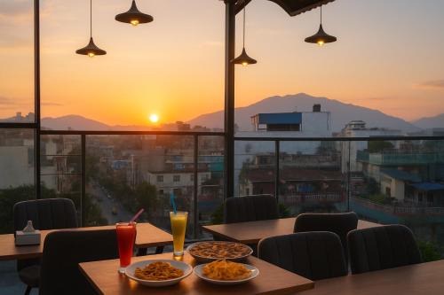 Kathmandu Hotel | Kathmandu Royal Chamber Hotel - Near INTL Airport & Pashupatinath Temple