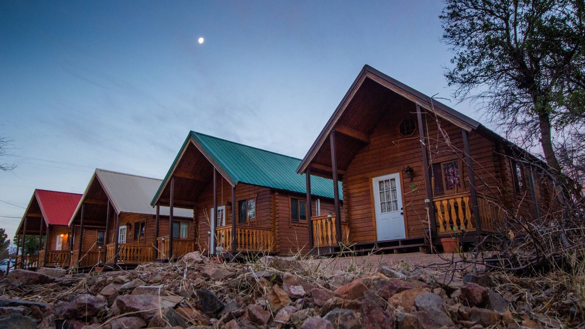 Tombstone Cabin | Katie's Cozy Cabins