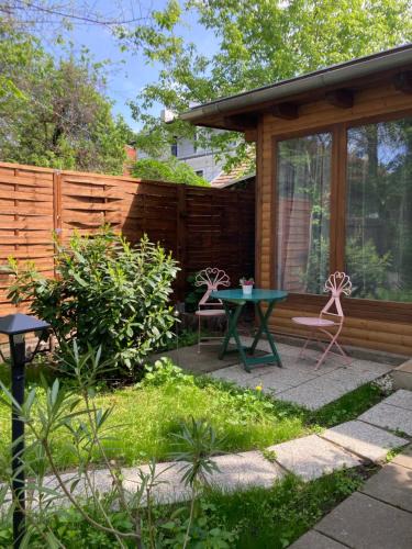 Alsorakos Apartment | Katies Tiny House