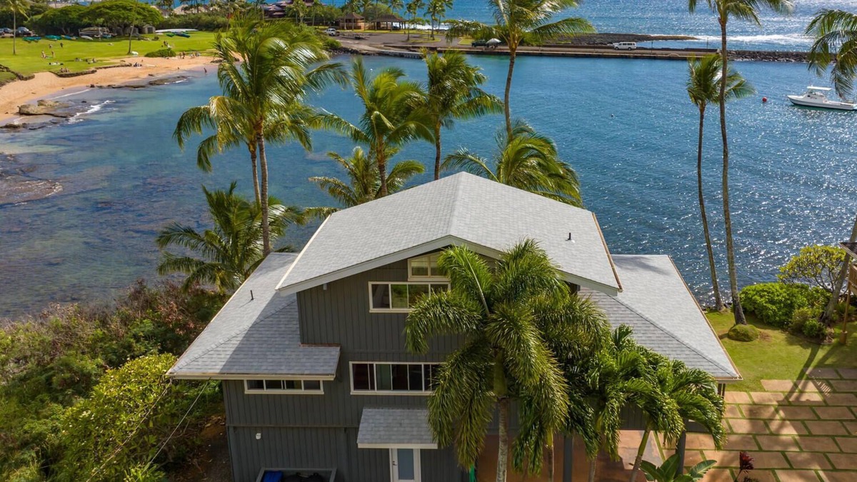 Poipu House | Kauai Bay House, Ocean Front, AC