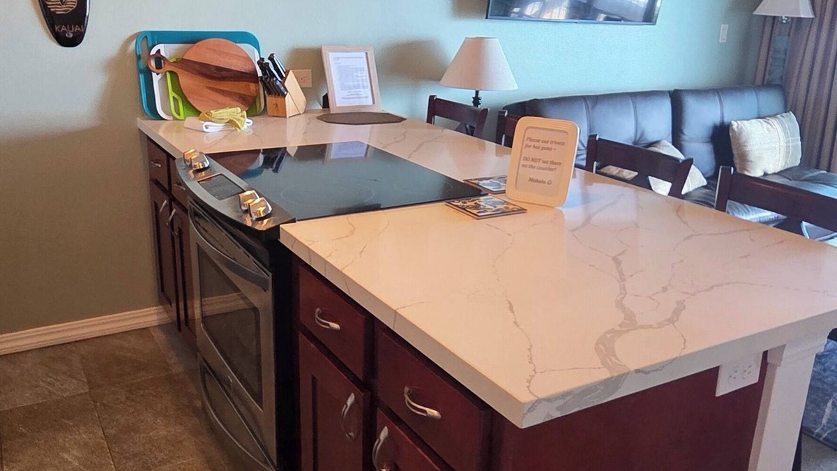 Wailua Condo | Kauai Kailani, Beachfront 2 bedroom condo in Kapa'a, Kauai