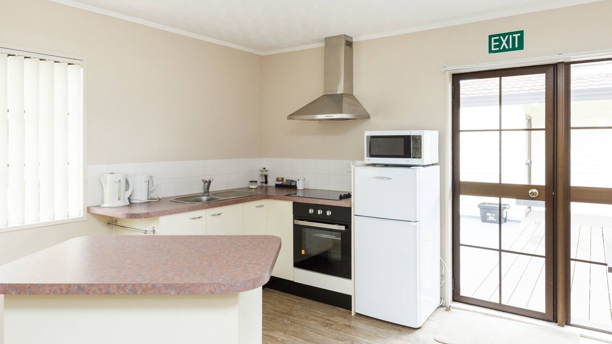 Palmerston North Hotel | Kauri Court Motel and Apartments