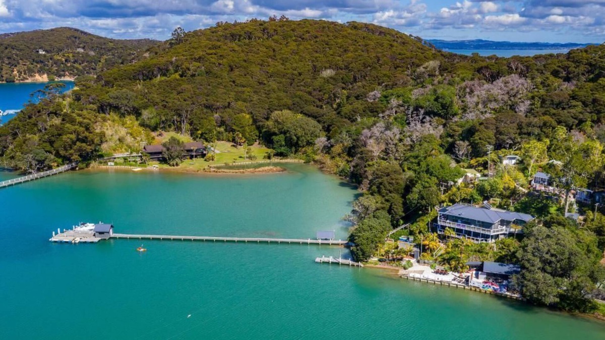 Kawau Island Resort | Kawau Lodge Master Suite