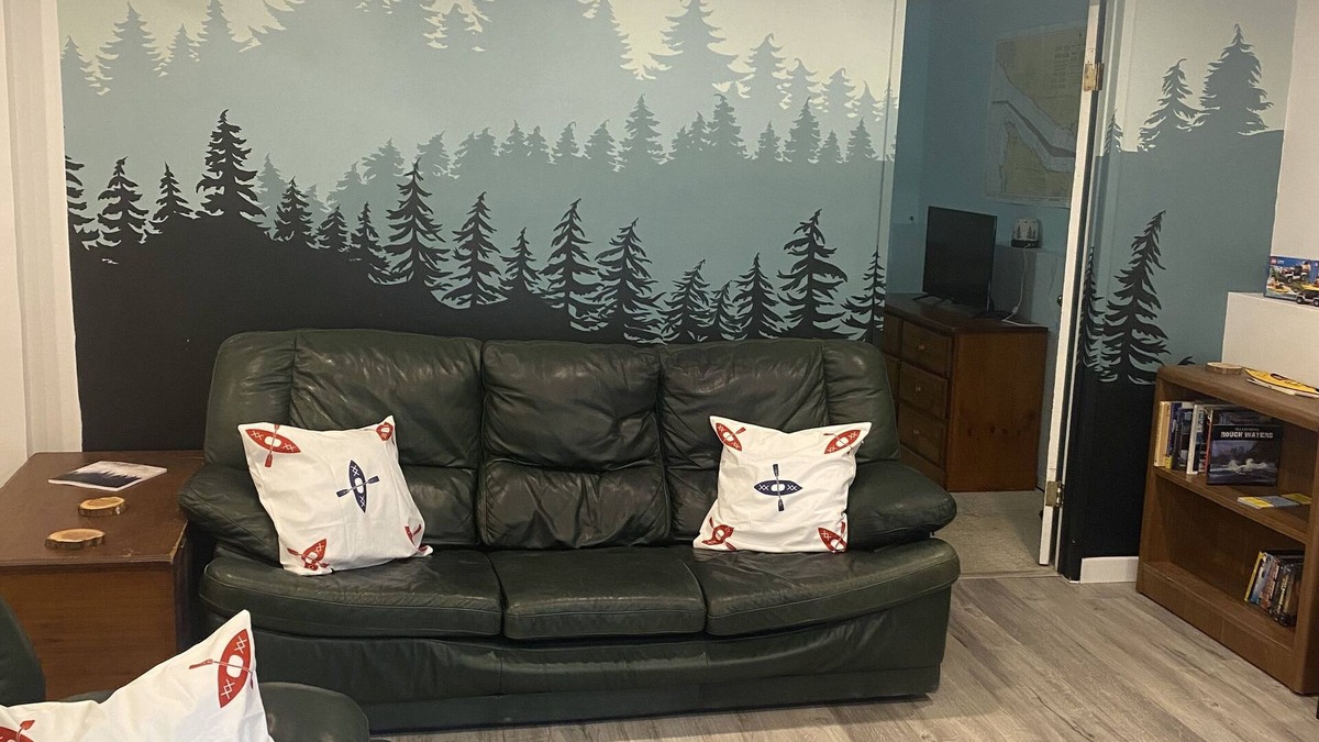 Langford Apartment | Kayak Themed basement suite close to stores and trails.