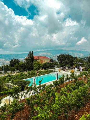 Duhur ash Shuwayr Hotel | KCOR Hotels