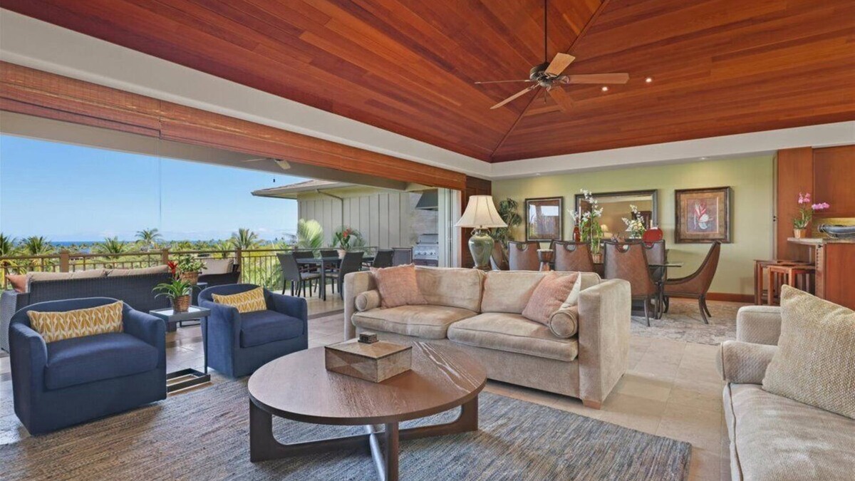 Kaupulehu House | Ke Alaula Villa 232B – Vibrant Ocean Views | Onsite Staff & Daily Housekeeping