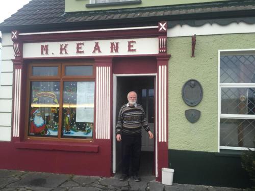 County Clare Hotel | Keane's Bar & Restaurant