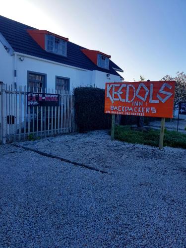 Knysna Central House | Keedols Inn & Backpackers
