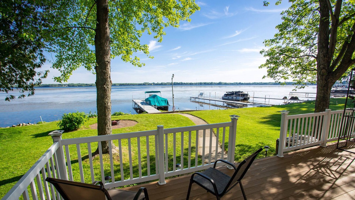 Shawano Cabin | Keepin it Reel on Shawano Lake!