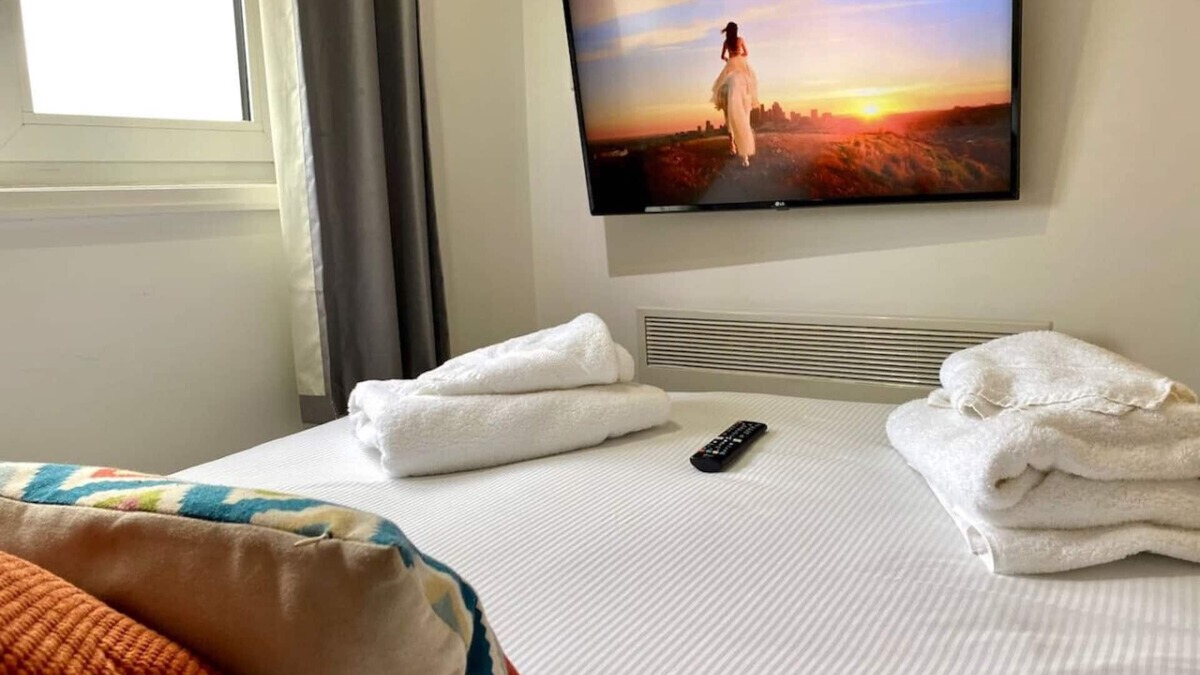 South Shore Condo | Kennedy House Beach Side 1Bed Studio 2F