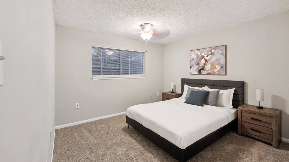 Decatur Apartment | Kenridge Apartments 2615 I Comfy 2 Bed 2 Bath