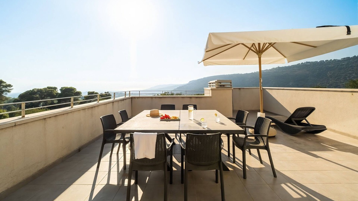 Eilon Apartment | Keshet Eilon Panoramic Views Suite