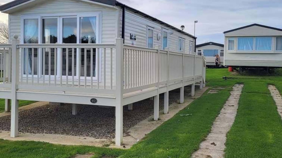 Cayton Bay House | Kestrel40 Cayton Bay Scarborough
