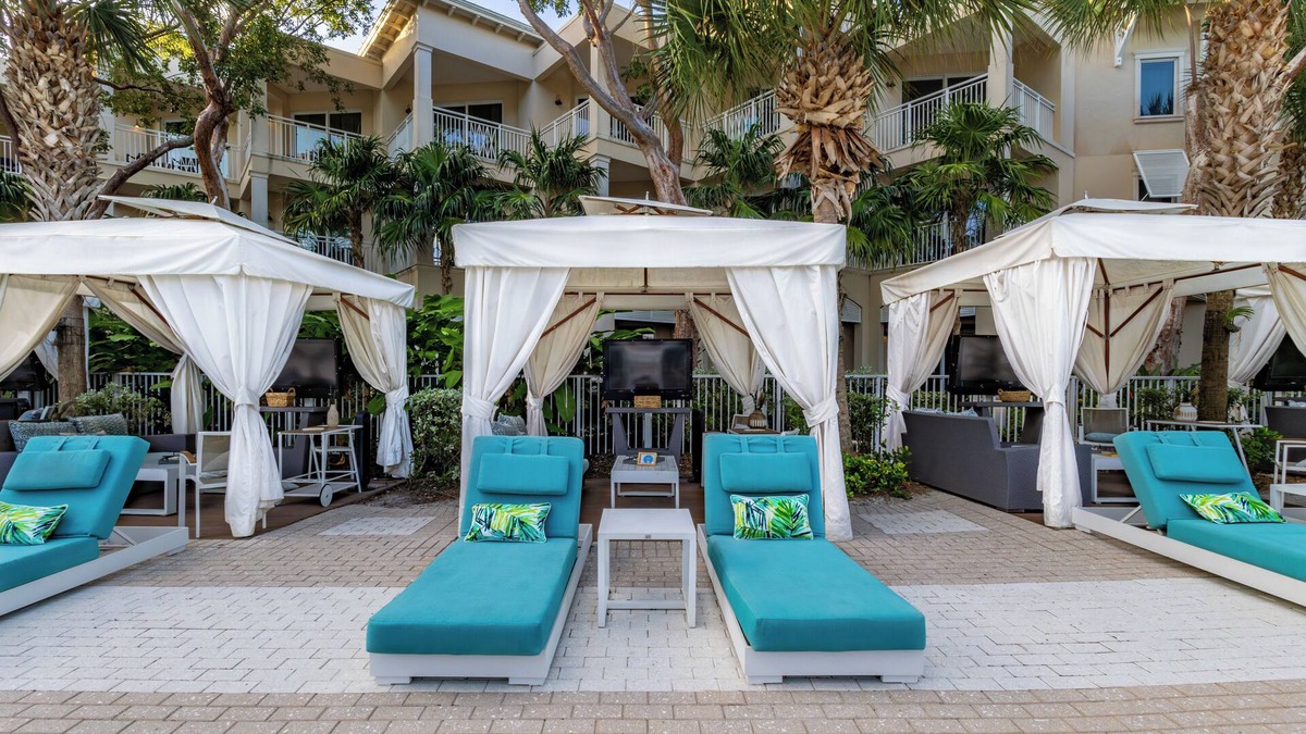 Rock Harbor Villa | Key Largo 4BR Villa – Partial Ocean View & Pool