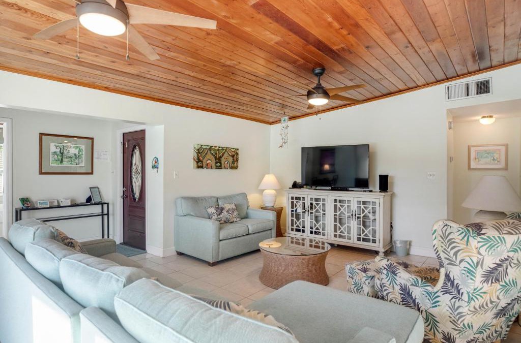 Key Colony Beach House | Keyluxe Retreat