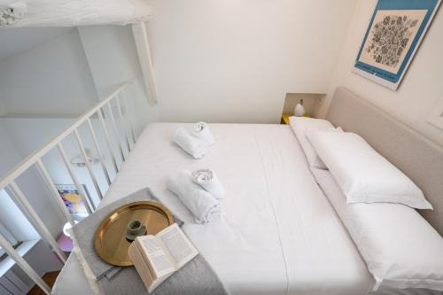 Porta Genova Apartment | Keys of Italy - Arena 7 - The Antique Charm