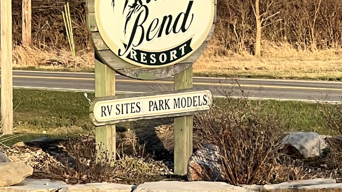 Gypsum RV Rental | Keystone Cougar 32 RLI luxury. Minutes from Cedar point and the Walleye capital