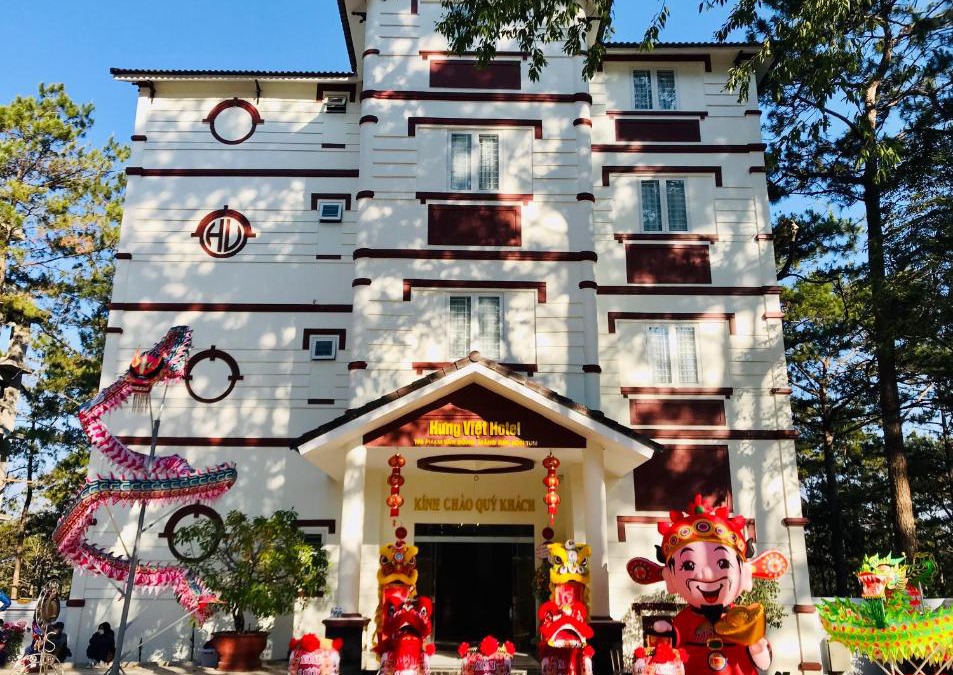 Kon Plong Hotel | Khách sạn Hưng Việt (Măng Đen)