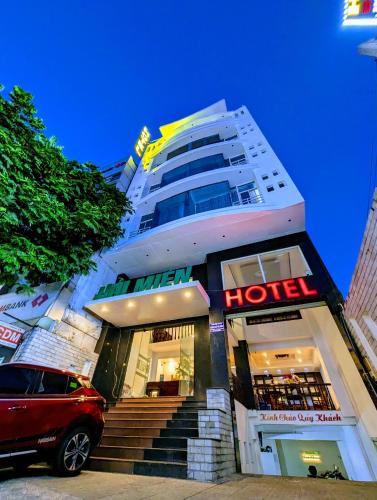 Tan Phu District Hotel | Khách Sạn Hải Miên
