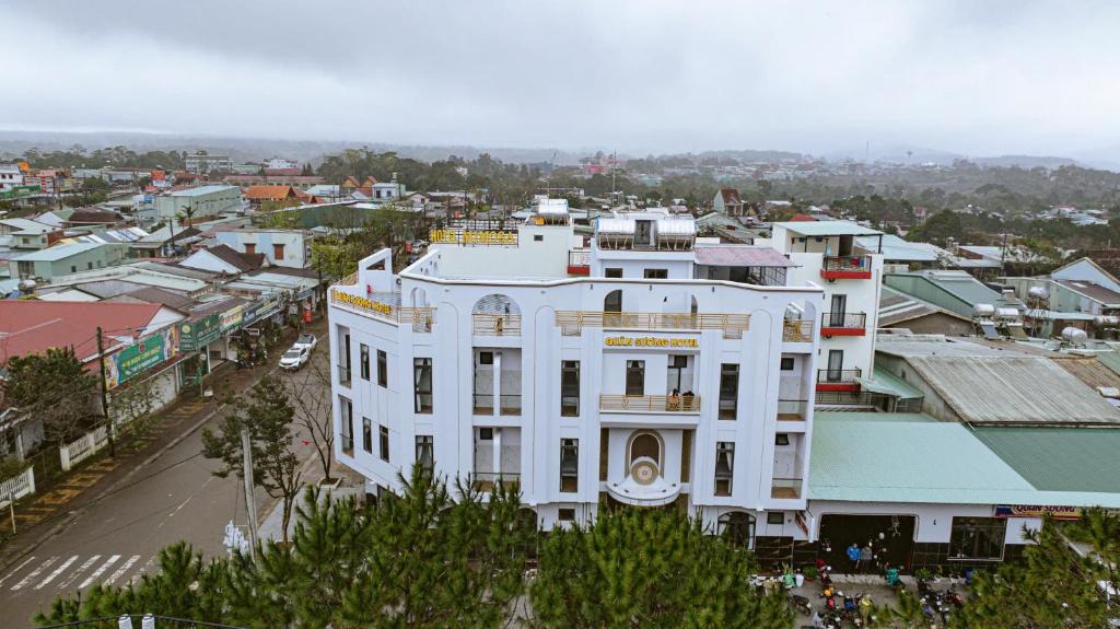 Kon Plong Hotel | Khách sạn quân sương măng đen